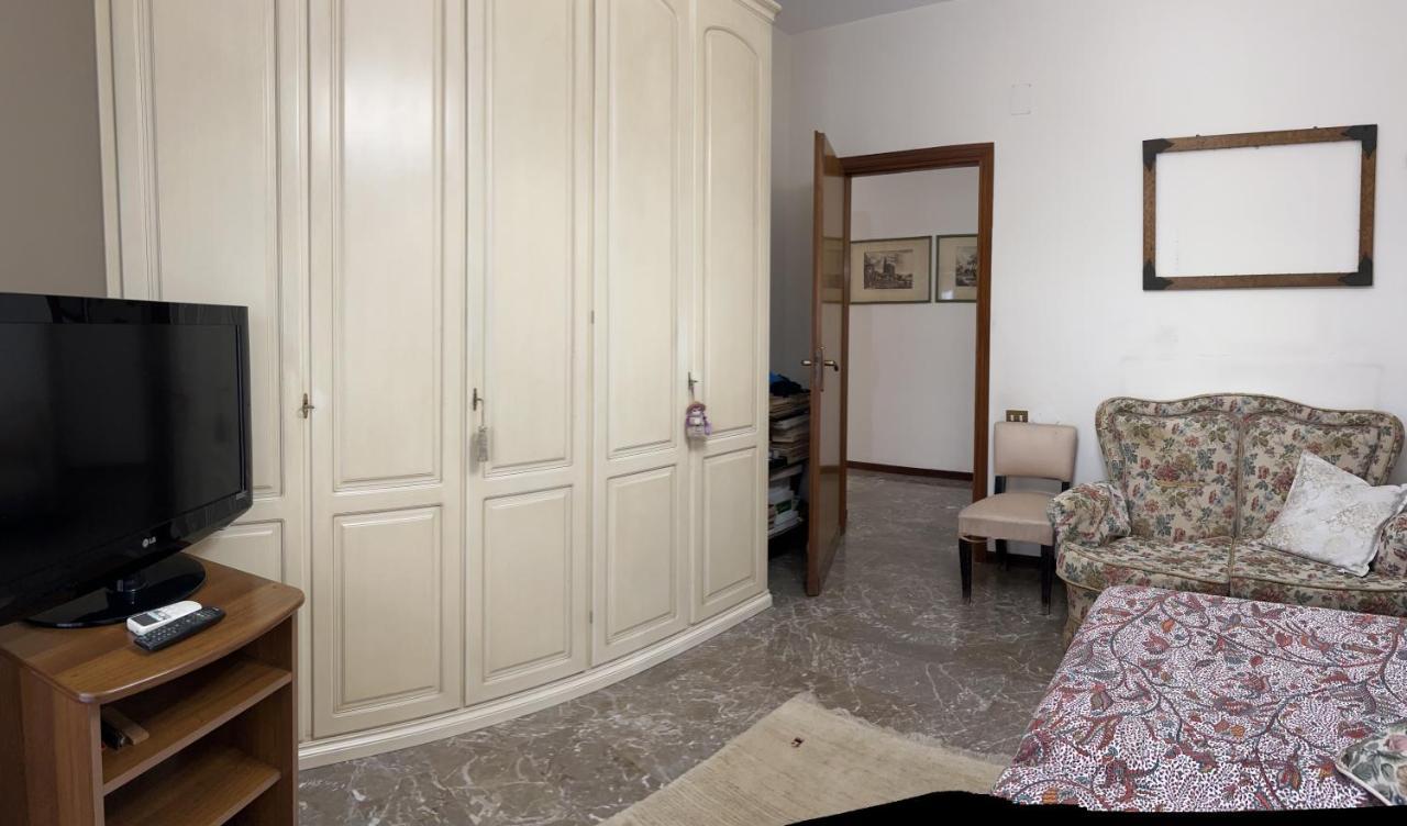 Holiday & House - Imparato Palermo Centro Politeama Esterno foto
